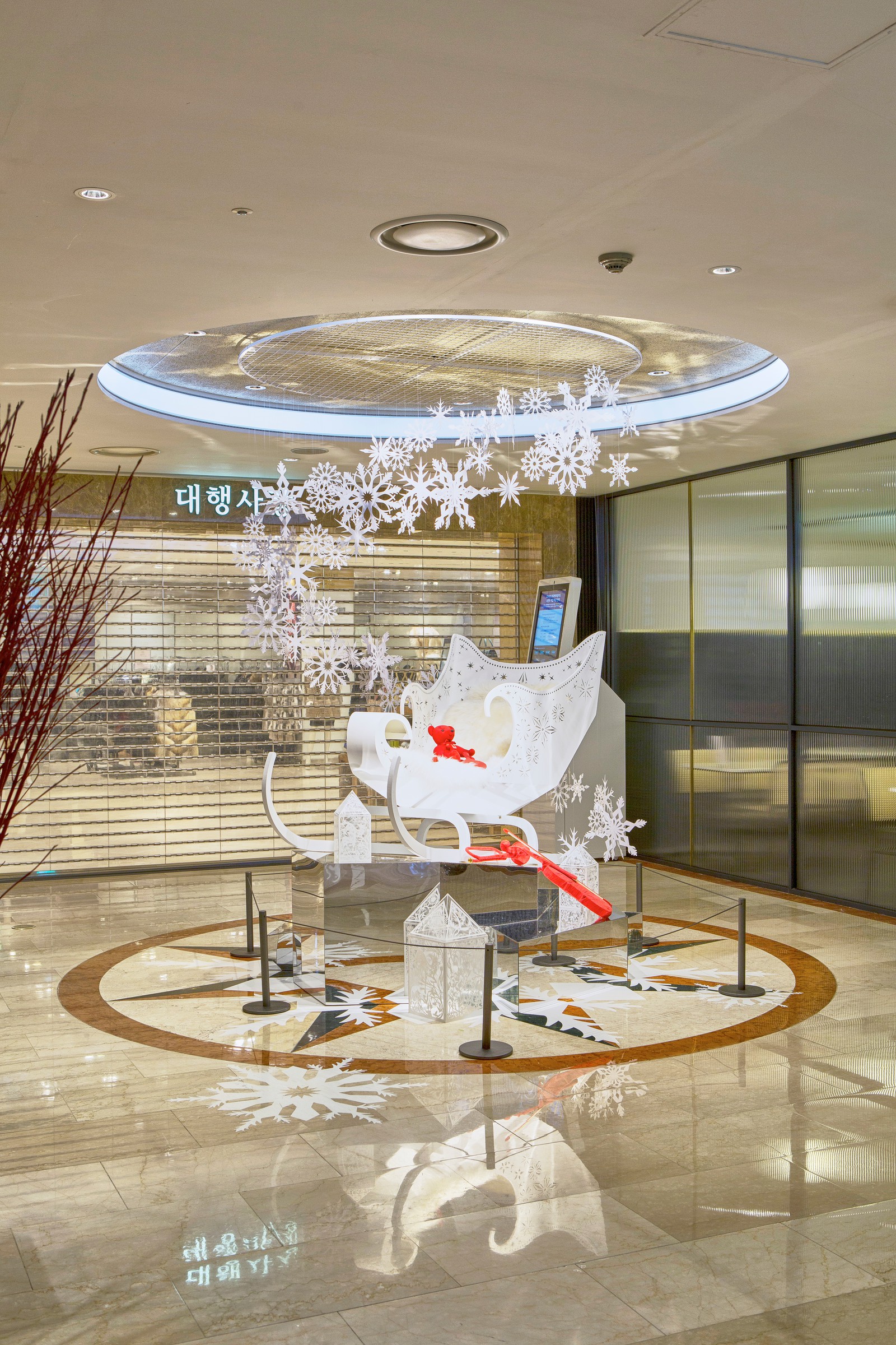 Sweet Christmas - The Hyundai Department Store - StudioXAG